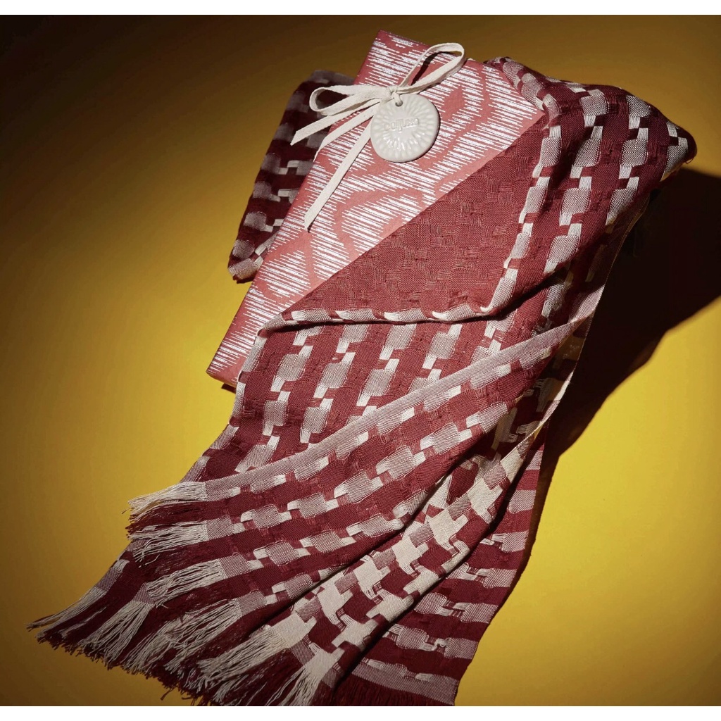 DoiTung Scarf - Afghan, Bamboo 100% (50x200 cm.) ผ้าพันคอ ทอมือ ใยไผ่ 100% ดอยตุง