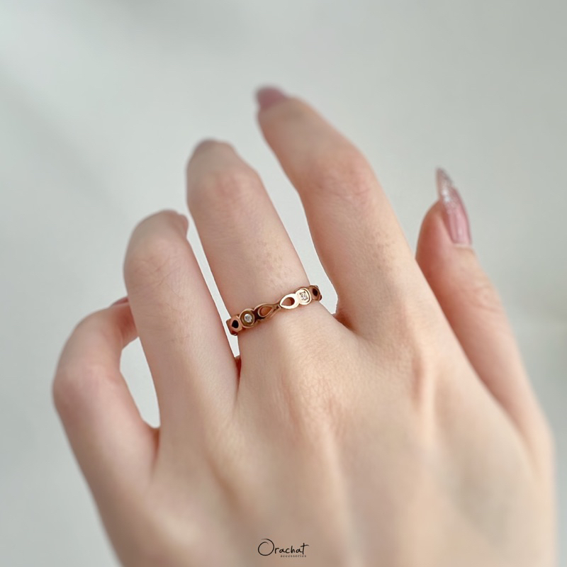 Infinity blink 14k ring. (แหวนงานชุบ 14k สแตนเลส สวยทน โดนแอลกอฮอลล์ได้ ไม่ลอก)