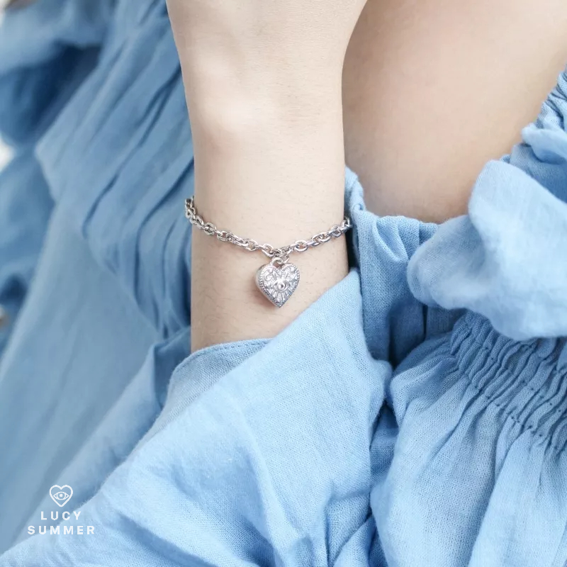 LUCY SUMMER LUNA LOVE Bracelet (สร้อยข้อมือเงินแท้ พร้อมจี้หัวใจรุ่น ลูน่า เลิฟ) Silver 925
