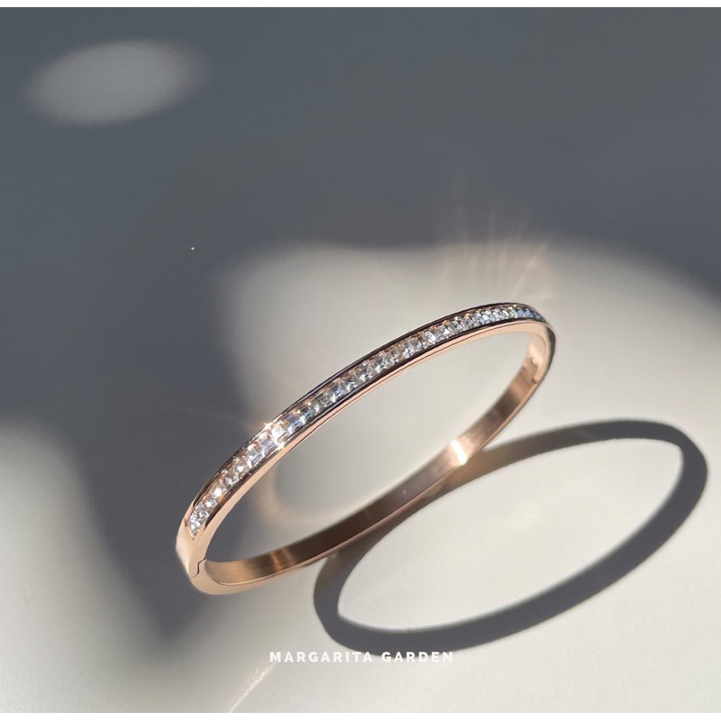 Margarita Half Circle Diamond Stainless Bangle