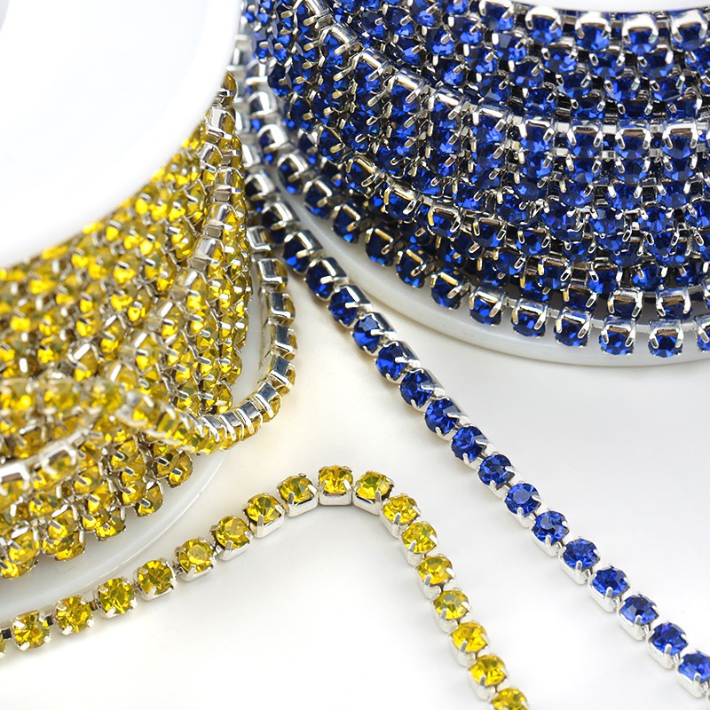 Qiao สายโซ่คล้องแก้วคริสตัล พลอยเทียม SS6 SS12 หลายสี 10 หลา ต่อม้วน