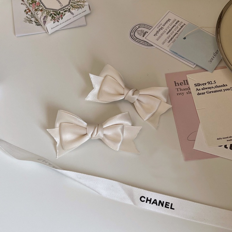 blinkgirl 〰️ 10.10 new arrivals  พร้อมส่ง   hair clips  กิ๊บติดผมโบว์ ได้ 2 ชิ้นน้า