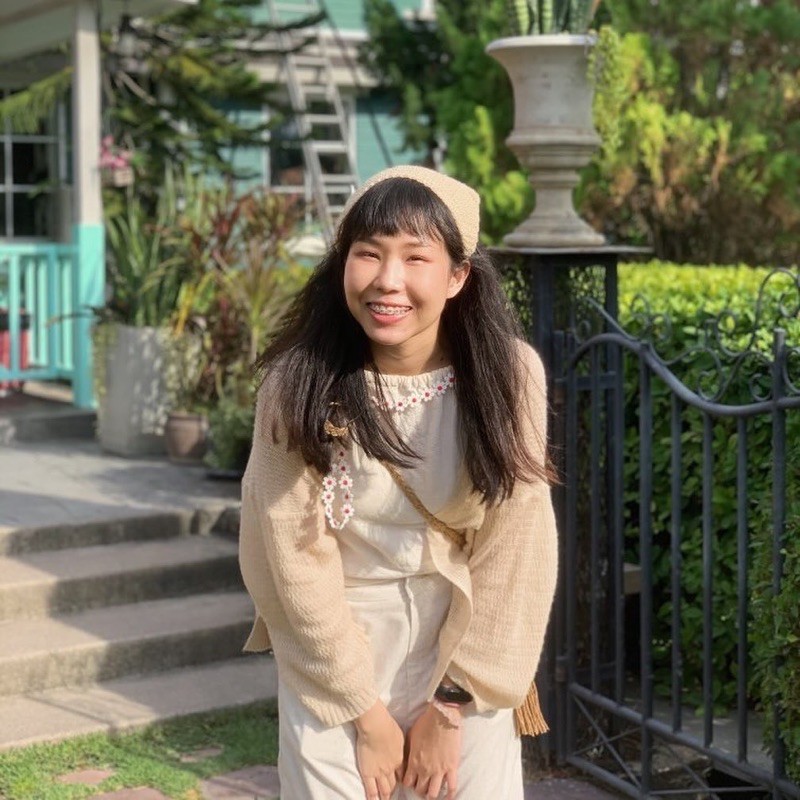 ผ้าโพกผมลายธรรมดาสีครีม