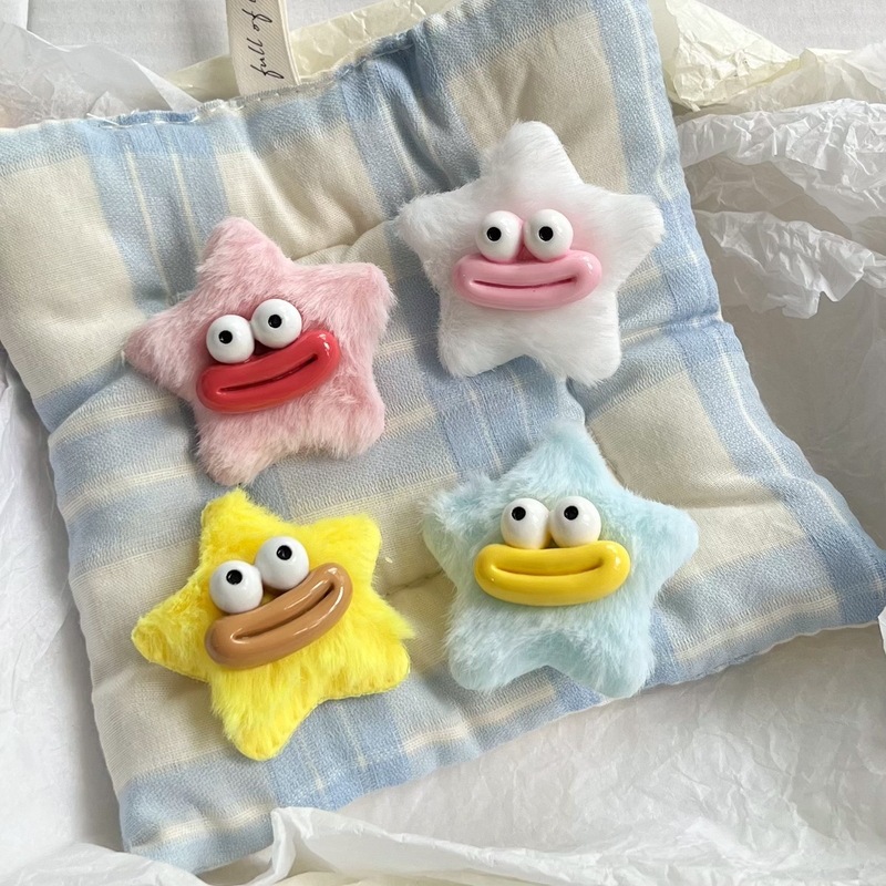 พร้อมส่ง!    ราคา/ชิ้น กิ๊บติดผม รูปตุ๊กตาดาว รูปดาว กิ๊บน่ารักขนปุย