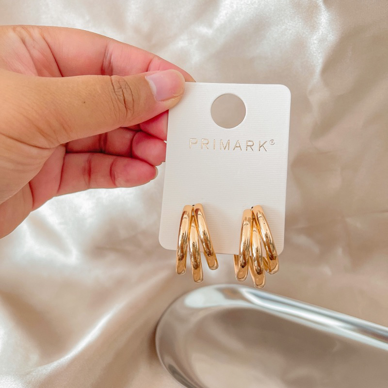 **พร้อมส่งจากร้านในไทย** Primark คู่นี่ตำนานใส่แล้วสวยมาก สีทองงานป้าย   ราคา 40 บาท/ เซต