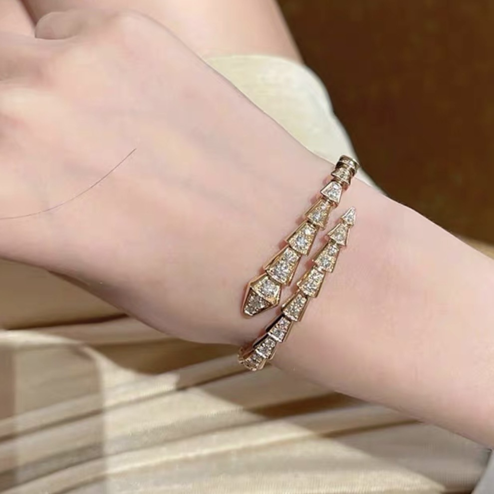 สร้อยข้อมือเงิน ฝังเพทาย รูปงู ประดับเพชร แบบเปิด เต็มรูปแบบ แฟชั่นสําหรับผู้หญิง