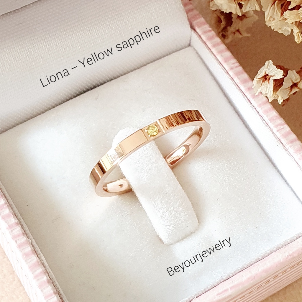 สวยปัง Liona ring pink gold แหวนพลอยมินิมอล 2 มิล ขอบเหลี่ยม เสริมดวง ไม่ลอก ไม่ดำ ไม่แพ้