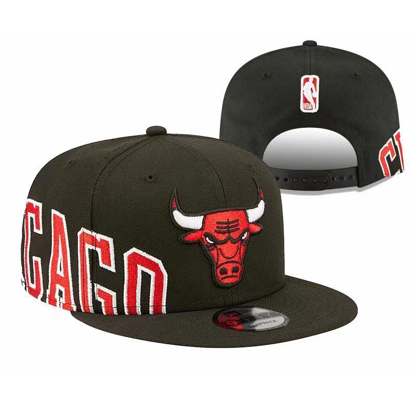 หมวกเบสบอล ป้ายโลโก้ NBA Chicago Bulls โลหะ ปรับได้ แฟชั่นคลาสสิก สําหรับผู้ชาย และผู้หญิง