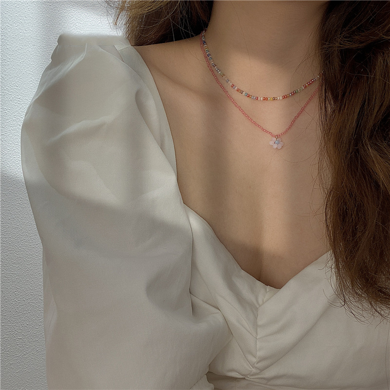 เครื่องประดับผู้หญิงสร้อยคอโซ่จี้ลูกปัดดอกไม้สีลูกกวาด