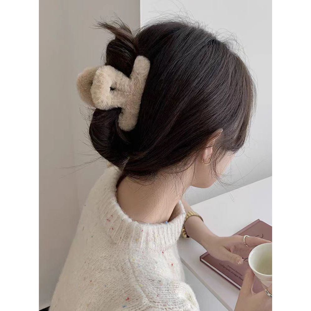 ใหม่ กิ๊บติดผม รูปปลาฉลาม ติดช้อน ขนฟู ให้ความอบอุ่น สีแคนดี้ สไตล์มินิมอล