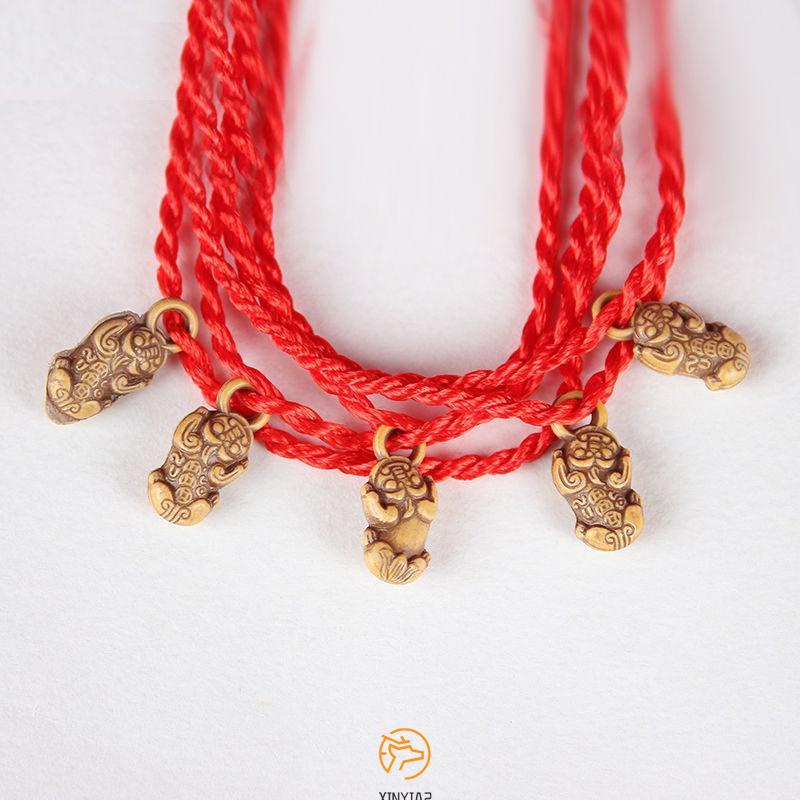 【xinyia2.th】สร้อยข้อมือเชือกทอ สีแดง ขนาดเล็ก ของขวัญ