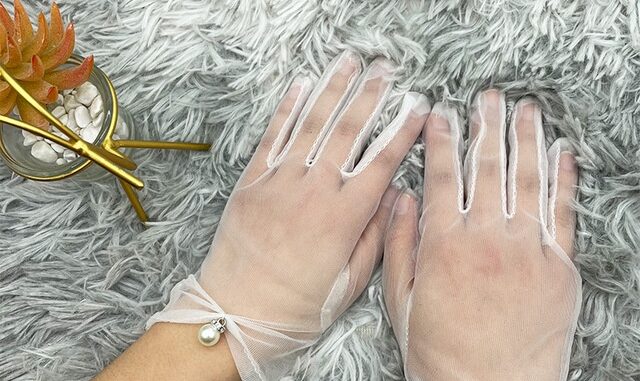 ถุงมือตาข่ายเล็กตกแต่งมุก