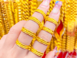 แหวนทองคำแท้ครึ่งสลึง 1.9 กรัม ลายกิ๊ฟเงาทราย การันตีทองคำแท้ 96.5% ขายได้ จำนำได้ มีใบรับประกันสินค้า