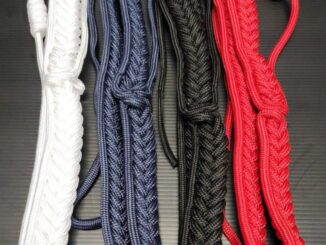 สายนกหวีด  รปภ. สีแดง