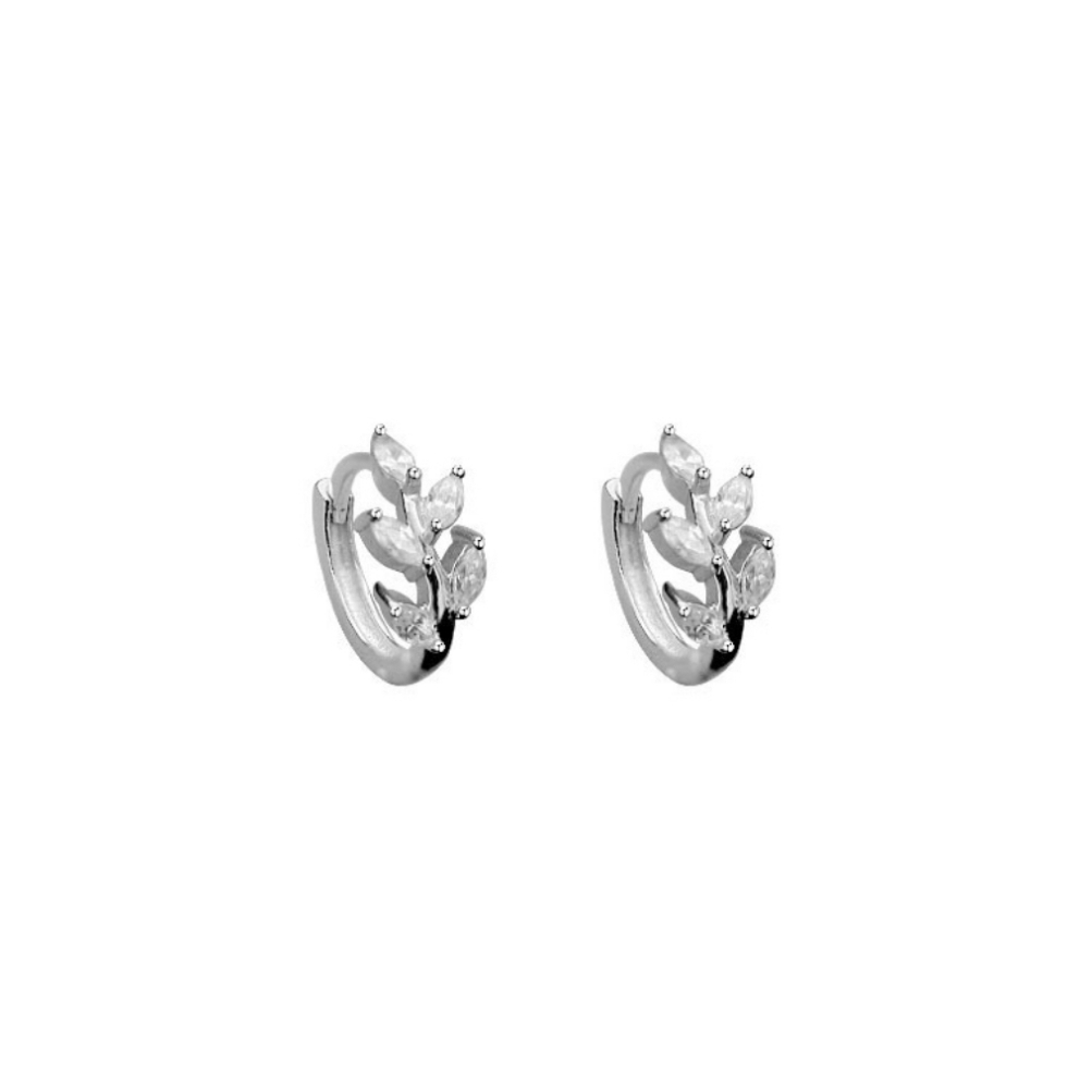 247-Littlegirt gifts-  Leaf clip earring