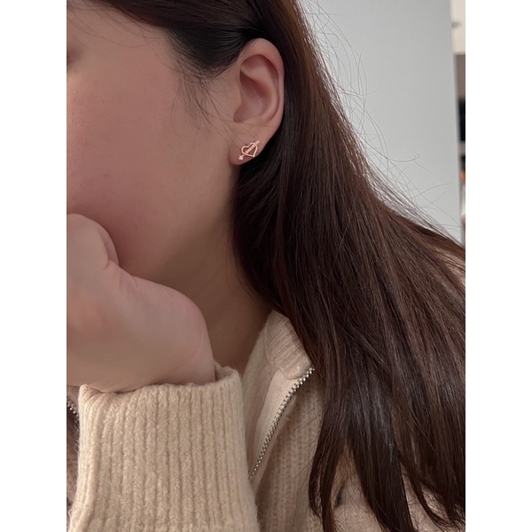 A.piece ต่างหูเงินแท้ [all silver 925] Arrow Heart stud earrings