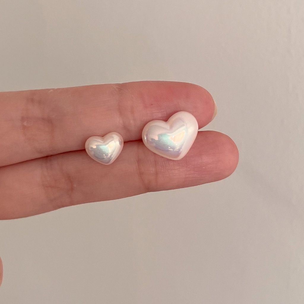 A.piece  ต่างหูเงินแท้ [all silver 925] Pearl heart stud earrings