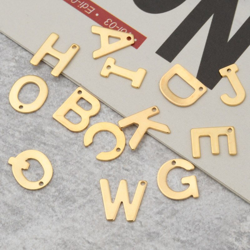 Benecreat 10 ชิ้น 304 จี้สแตนเลส Letter.A - Z สีทอง Diy สําหรับใช้ทําเครื่องประดับ