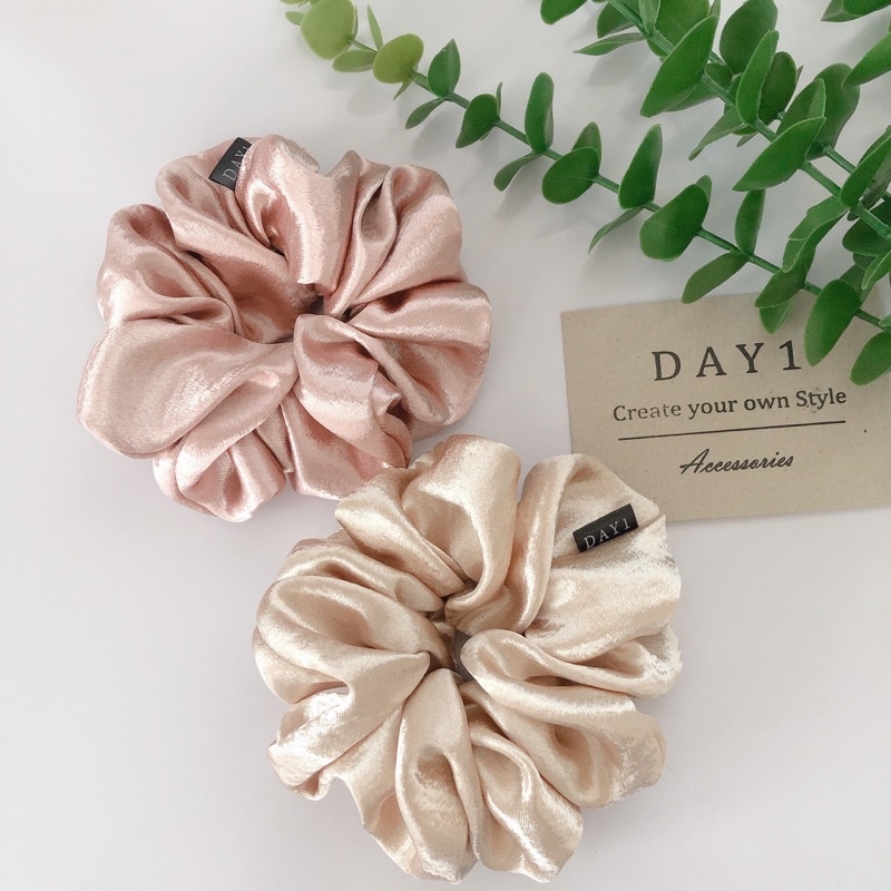 DAY 1 scrunchies โดนัทมัดผม ยางรัดผม