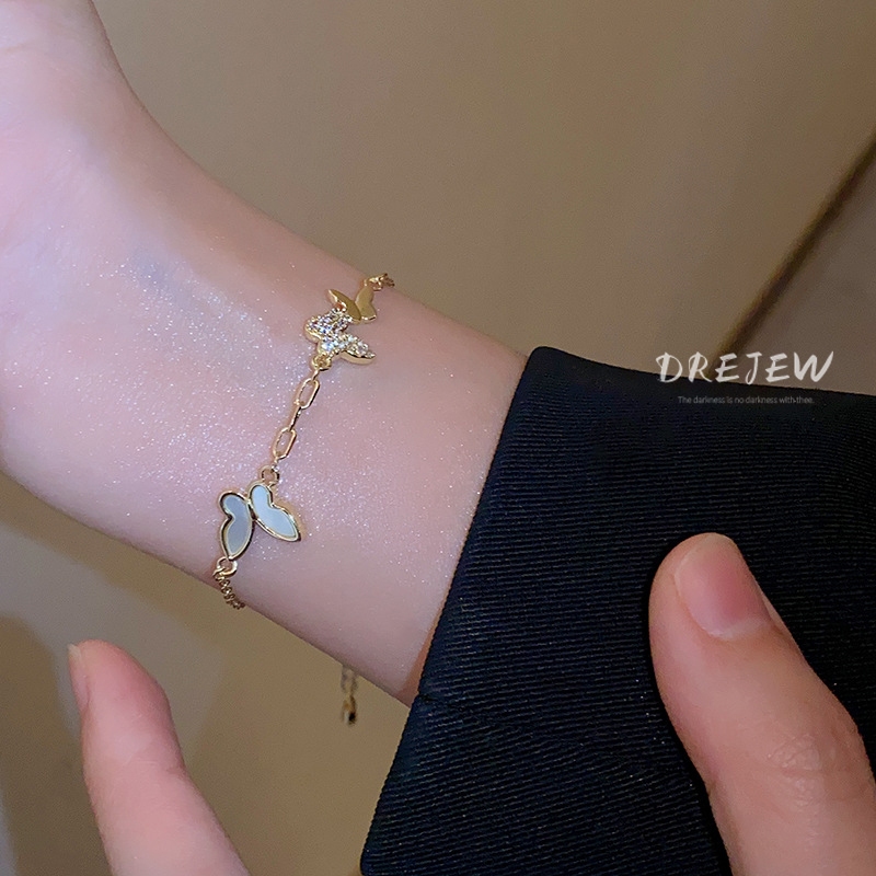 DREJEW สร้อยข้อมือแฟชั่น ทอง 18K ประดับเพทาย รูปผีเสื้อ น้ําหนักเบา หรูหรา คุณภาพสูง