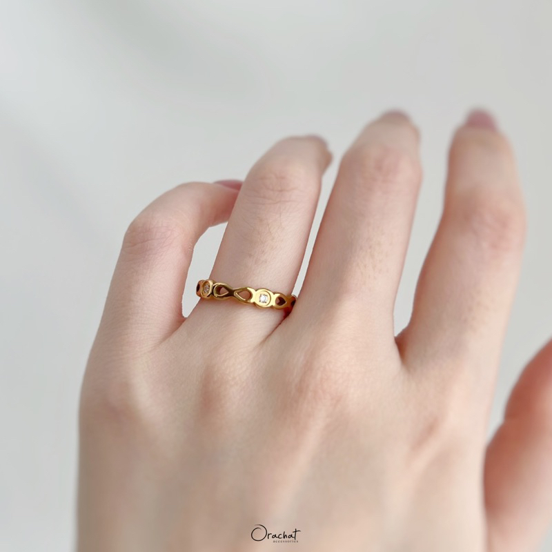 Infinity blink 14k ring. (แหวนงานชุบ 14k สแตนเลส สวยทน โดนแอลกอฮอลล์ได้ ไม่ลอก)