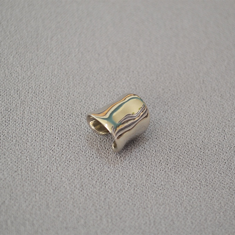 LAC.COLLECTION - Butter Ear Cuff มีสีเงินและสีทอง