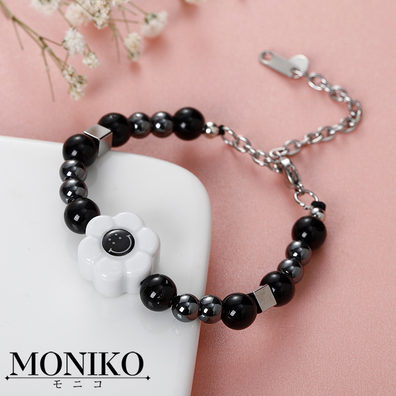 MONIKO สร้อยคอสแตนเลสจี้รูปหน้ายิ้มสไตล์ฮิปฮอป สีดํา