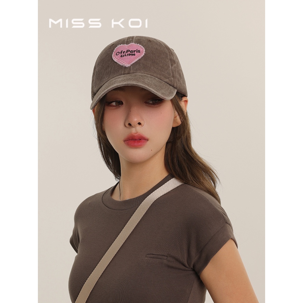 Misskoi [พร้อมส่ง] หมวกเบสบอล ปีกกว้าง ขนาดเล็ก เข้ากับทุกการแต่งกาย สําหรับผู้ชาย และผู้หญิง