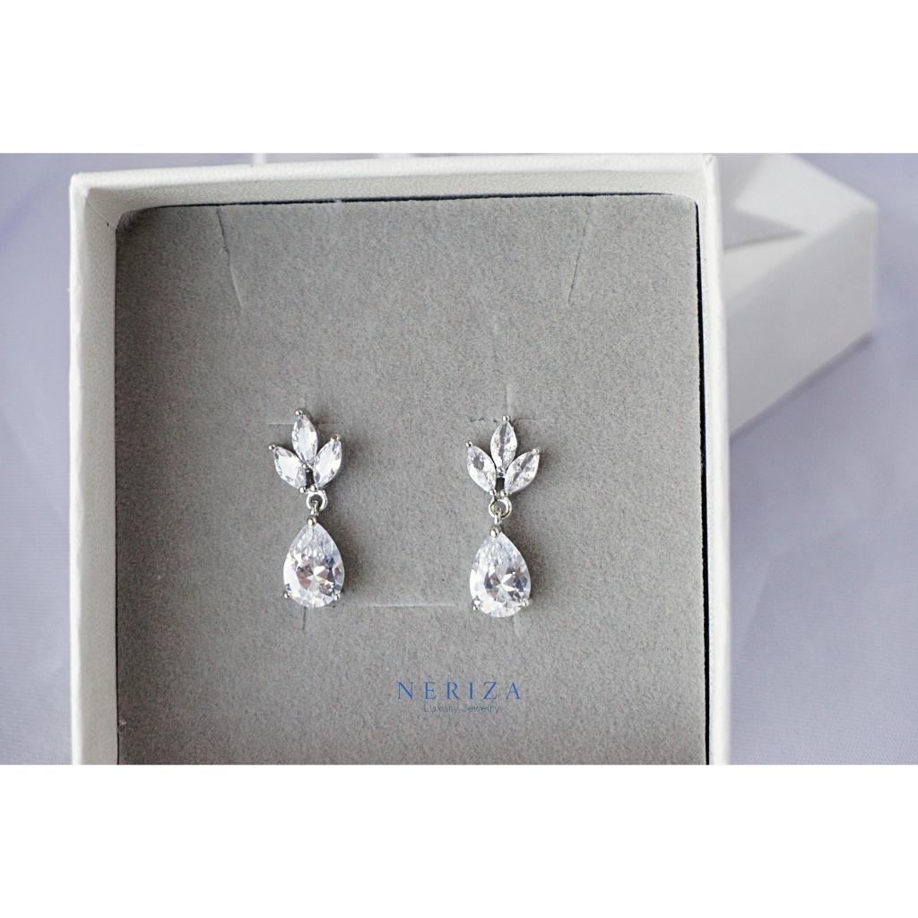 Neriza Jewelry/ต่างหูระย้าเพชรสังเคราะห์ ประกายเทียบเท่าเพชรแท้ NE049