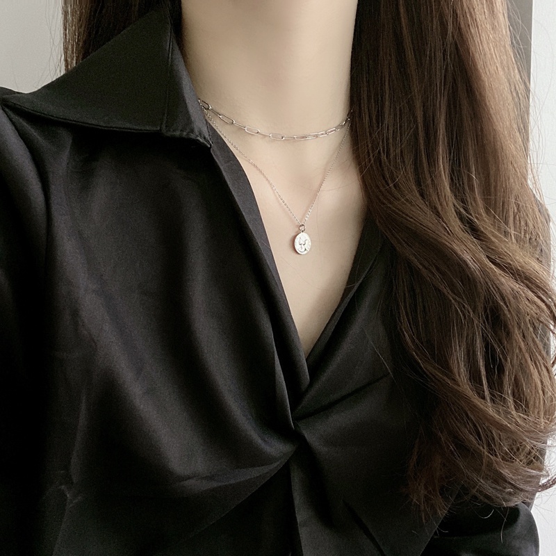 Roselife สร้อยคอโชคเกอร์ สองชั้น จี้รูปราชินี สไตล์วินเทจ สีเงิน เครื่องประดับ สําหรับผู้หญิง