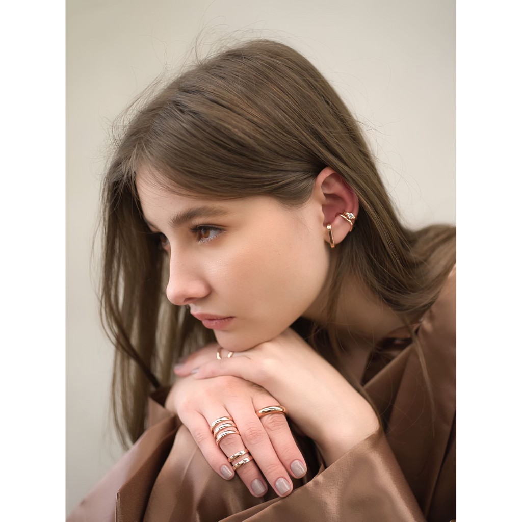 SWAN - Lara Earring ต่างหูเจาะเงินแท้ เรียบๆ เงินเกลี้ยง