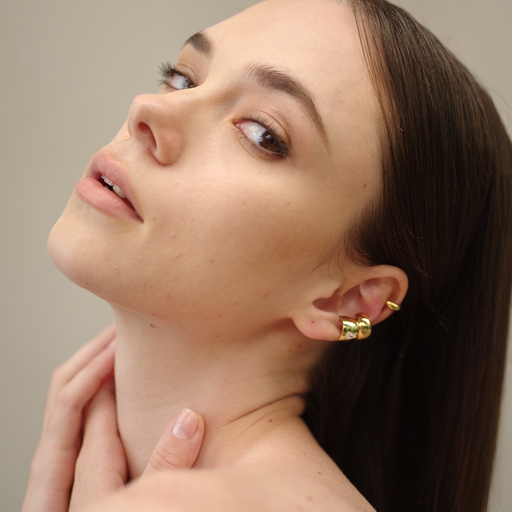 SWAN - Plain Pear Cuff ต่างหูหนีบเงินแท้ คล้องหู ไม่ต้องเจาะ ฝังเพชรคิวบิกเซอร์โคเนีย cubic zirconia