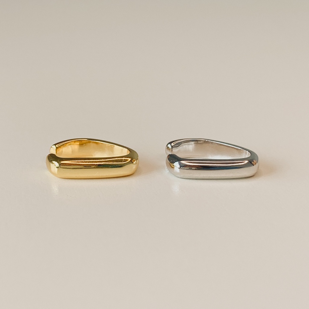 She with Cheewa | silver925 | thickie bar earcuff ต่างหูหนีบเงินแท้ มินิมอล เป็นทรงตรงๆ สุดชิค ปรับขนาดตามใบหูได้เลยค่ะ