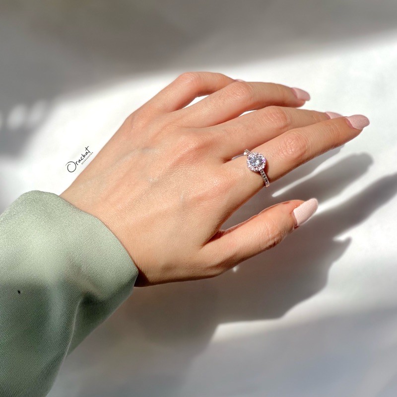 Siara S ring. (แหวนงานชุบทองคำขาว เพชร CZ)