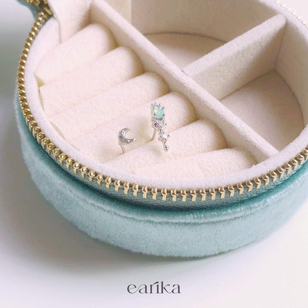 earika.earrings - to the MOON and back collection รวมต่างหูเงินแท้ลายพระจันทร์ ผิวแพ้ง่ายใส่ได้
