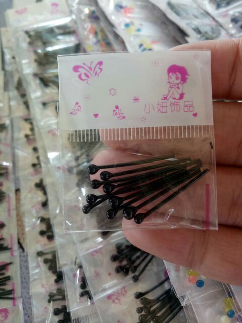 ต่างหูก้านพลาสติกแบบหัวหมุดราคาส่ง แผงละ 50 บาท