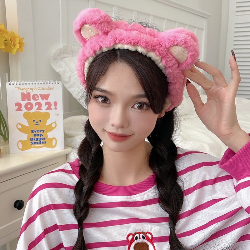 ที่คาดผม แบบนิ่ม ลายหมีสตรอเบอร์รี่น่ารัก เหมาะกับล้างหน้า สําหรับผู้หญิง 2022