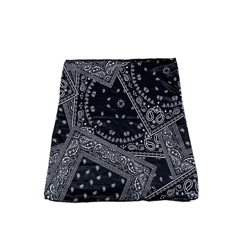 ผ้าบัฟ สไตล์เกาหลี   ลาย paisley มีที่เกี่ยวหู กันแดดกันฝุ่น✨ YKD