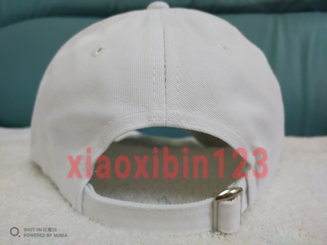 พร้อมส่ง Supreme Cap หมวกแก๊ปสุพรีม  แฟชั่นสุดาย คุณภาพ 100 %