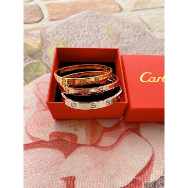 พร้อมส่งกำไลเล็ก14ซม กำไลข้อมือสลักน๊อต 1:1 สแตนเลสเคลือบ18ทองK
