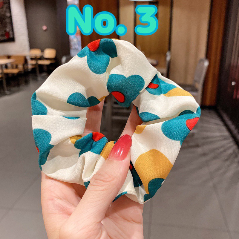 หนังยางมัดผม ผ้าไหมอิตาลี่ ลายดอกไม้ รหัสY22(ขายส่ง7บาท)