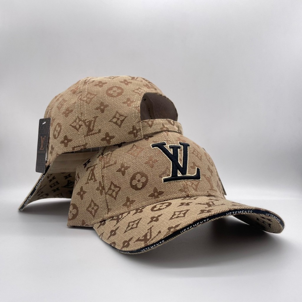 หมวกแก๊ป Louis Cap หมวกหลุยส์ งานปัก สไตล์ฟชั่น พร้อมป้าย ใส่กันแดด คุณภาพดี Cap Fashion