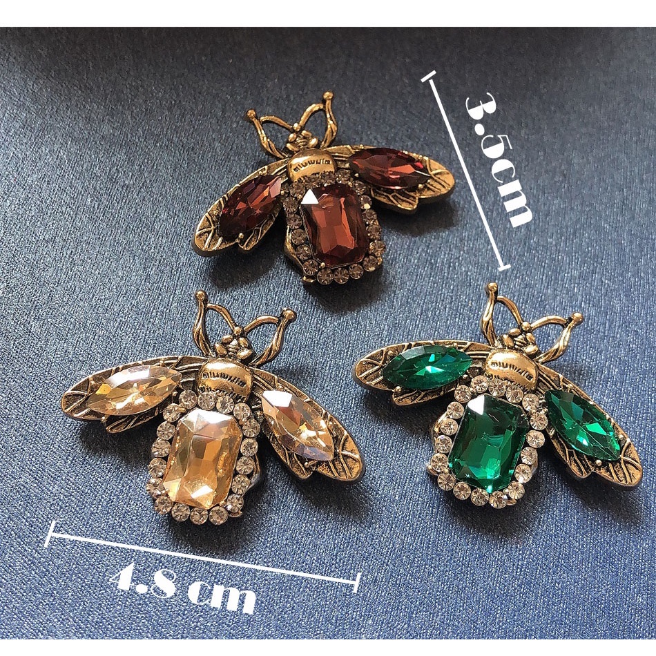 เข็มกลัดคริสตัลรูปผึ้งแมลงเข็มกลัดโลหะสําหรับติดผ้าพันคอเข็มกลัด Rhinestone