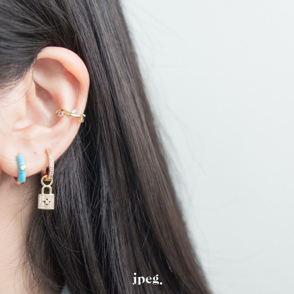 (เฉพาะ 4.4 ลดเหลือ 108 บาท) - spaghetti ear cuff (brass)