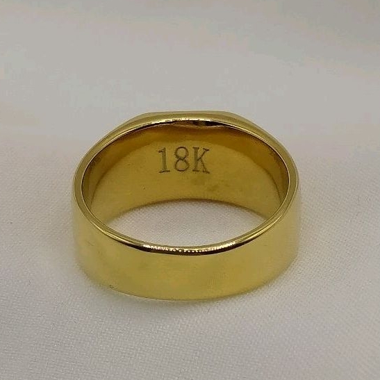 แหวนพลอยสแตนเลสยิงเลเซอร์แท้ 100%