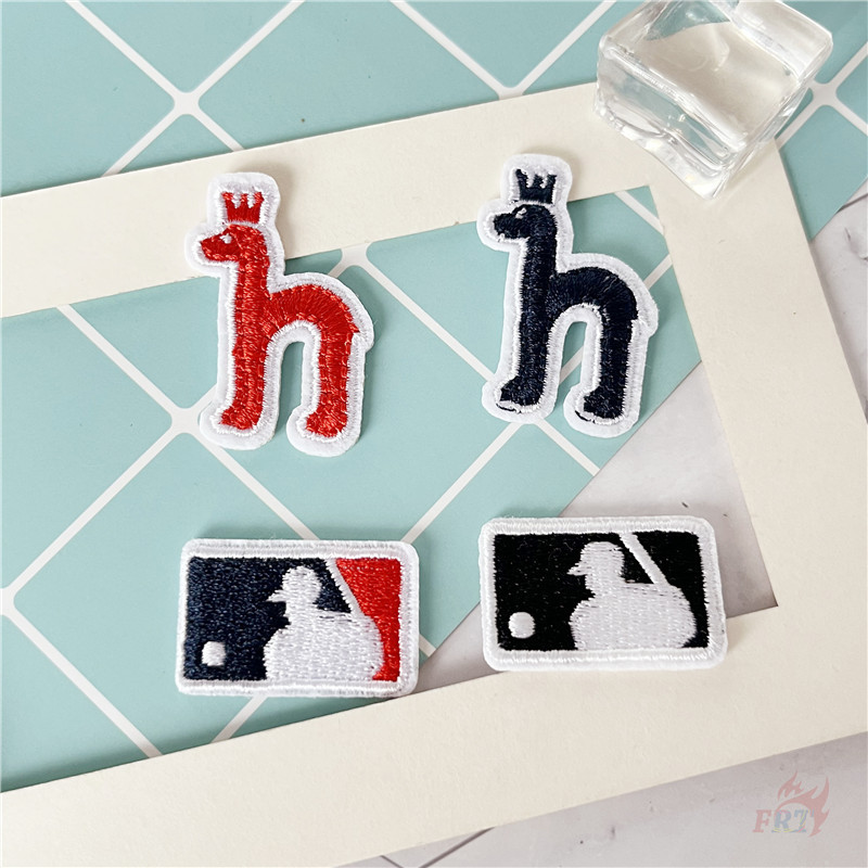 ♥ แผ่นแพทช์ โลโก้ ขนาดเล็ก แฟชั่น สําหรับเก็บสะสม ♥ แผ่นแพทช์รีดติดเสื้อ DIY 1 ชิ้น