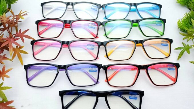 แว่นสายตา สายตายาว+ 0.50 - +1.50ขาสปริง กันแสงสีฟ้า A203