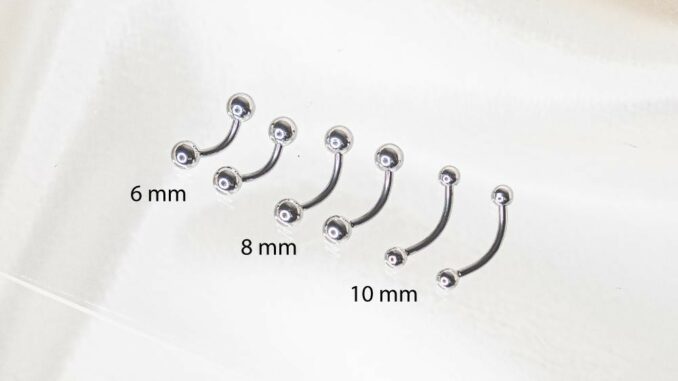 (stainless) banana piercing