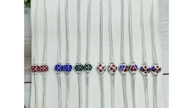 สร้อยสี่เสาลงยา 2.5 มิล เม็ดปะคำลงยา สร้อยสี่เสาลงยา 2.5 มิล เม็ดปะคำลงยา