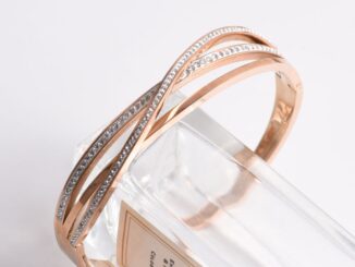 Niche Design สร้อยข้อมือไทเทเนียม ชุบเหล็ก 18K สีโรสโกลด์ ทอง เงิน ประดับเพชร เพทาย ไม่ซีดจาง ไม่ทําให้เกิดอาการแพ้ เข้ากับทุกการแต่งกาย สไตล์เกาหลี ของขวัญแนะนํา